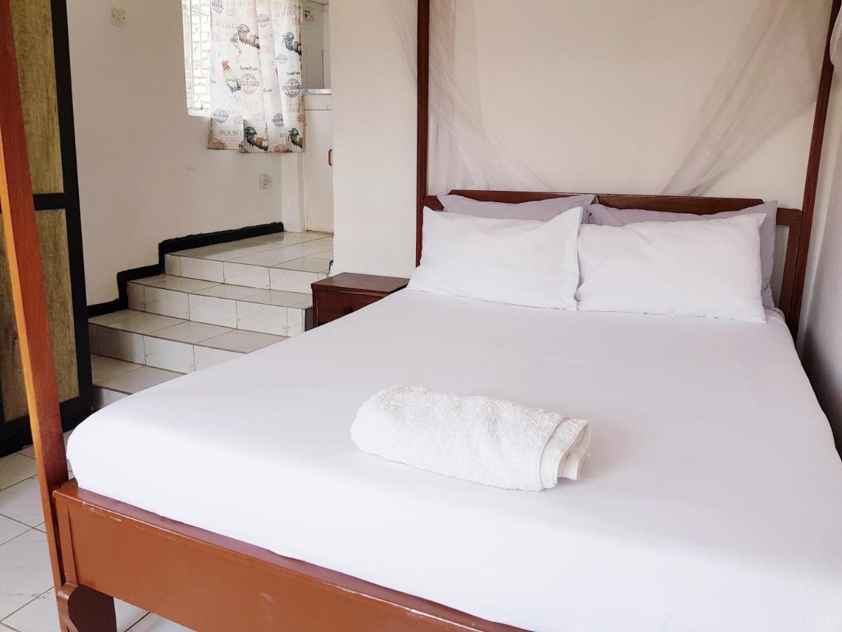Chinyonga Guesthouse Limbe Esterno foto
