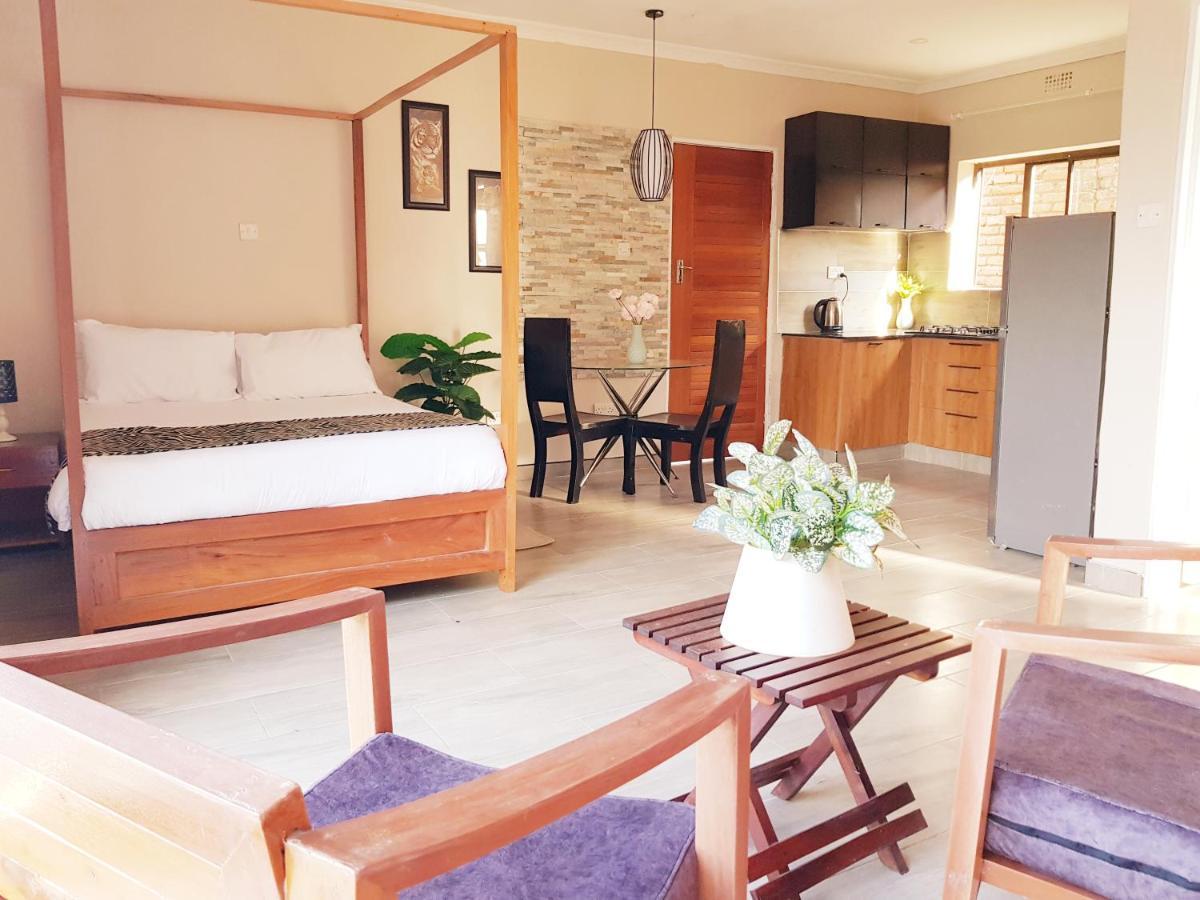 Chinyonga Guesthouse Limbe Esterno foto