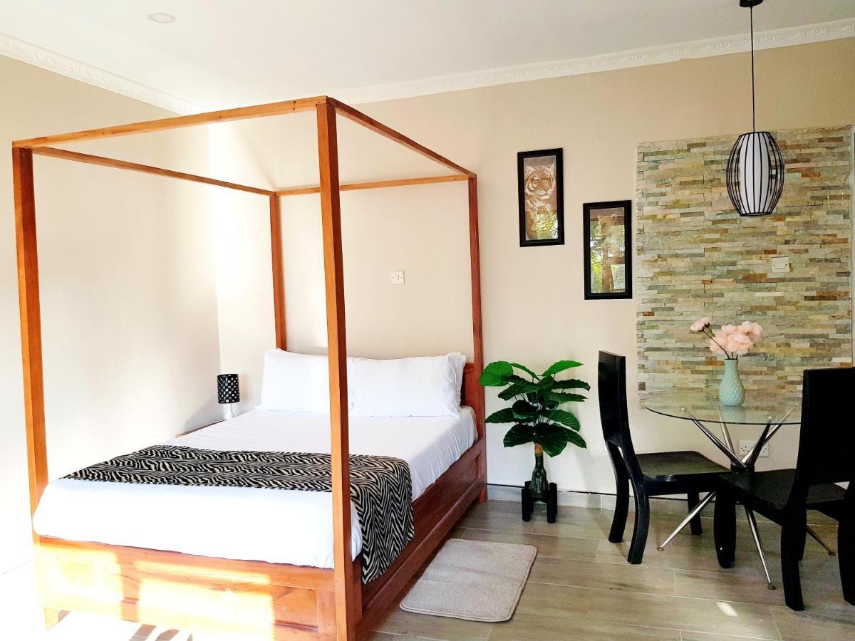 Chinyonga Guesthouse Limbe Esterno foto