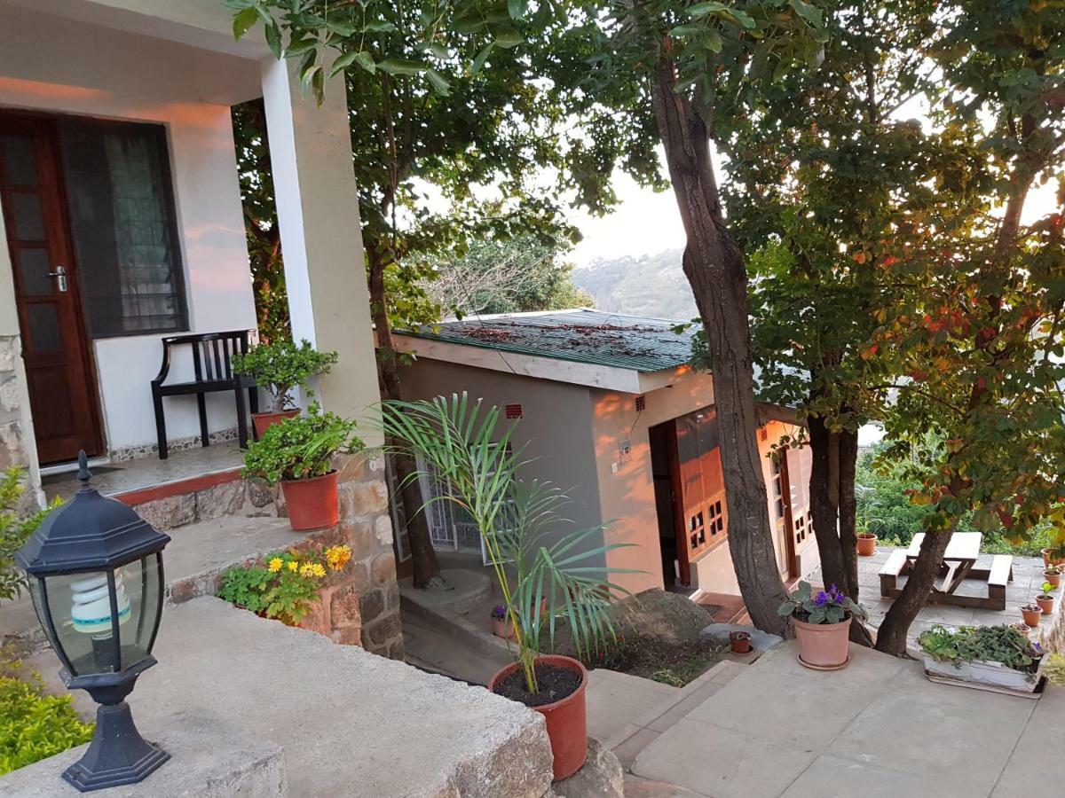Chinyonga Guesthouse Limbe Esterno foto