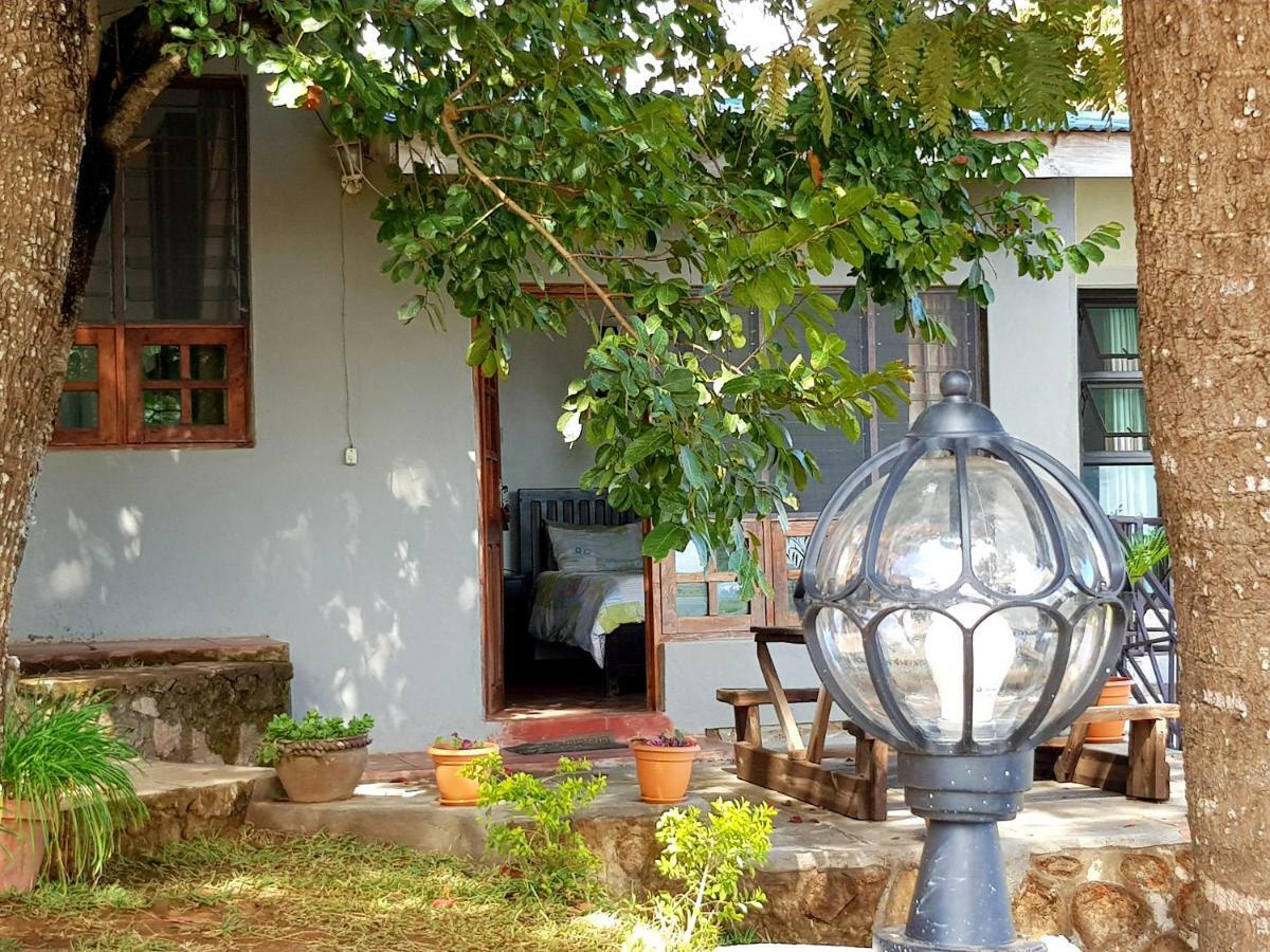 Chinyonga Guesthouse Limbe Esterno foto